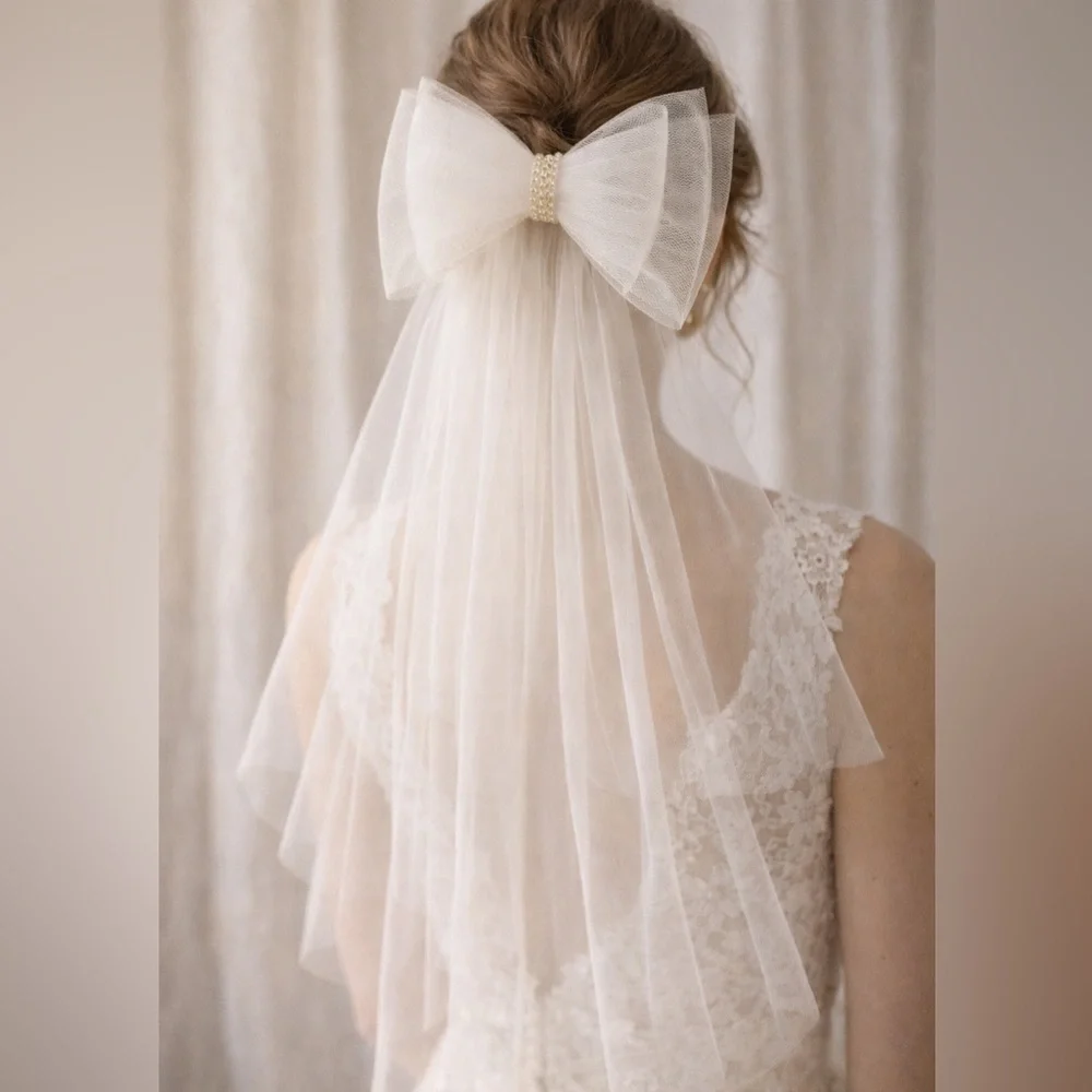 Anthro Bridal Bow Veil – Tulle Hair Accessory – Modern Bride